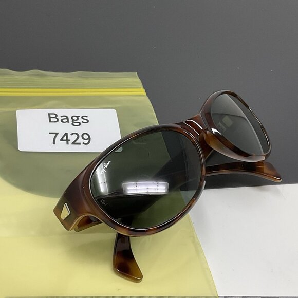 Vintage B&L Ray Ban Sleek Tortoise G15 Sunglasses W2755 Light Scratches main image 5